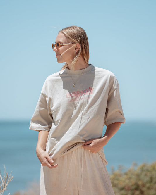 Passenger Princess Tee Beige - Unisex
